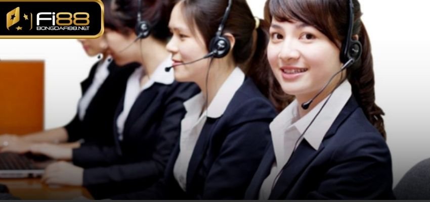 Hotline là phương tiện truyền thống nhưng vẫn rất hiệu quả và cần thiết